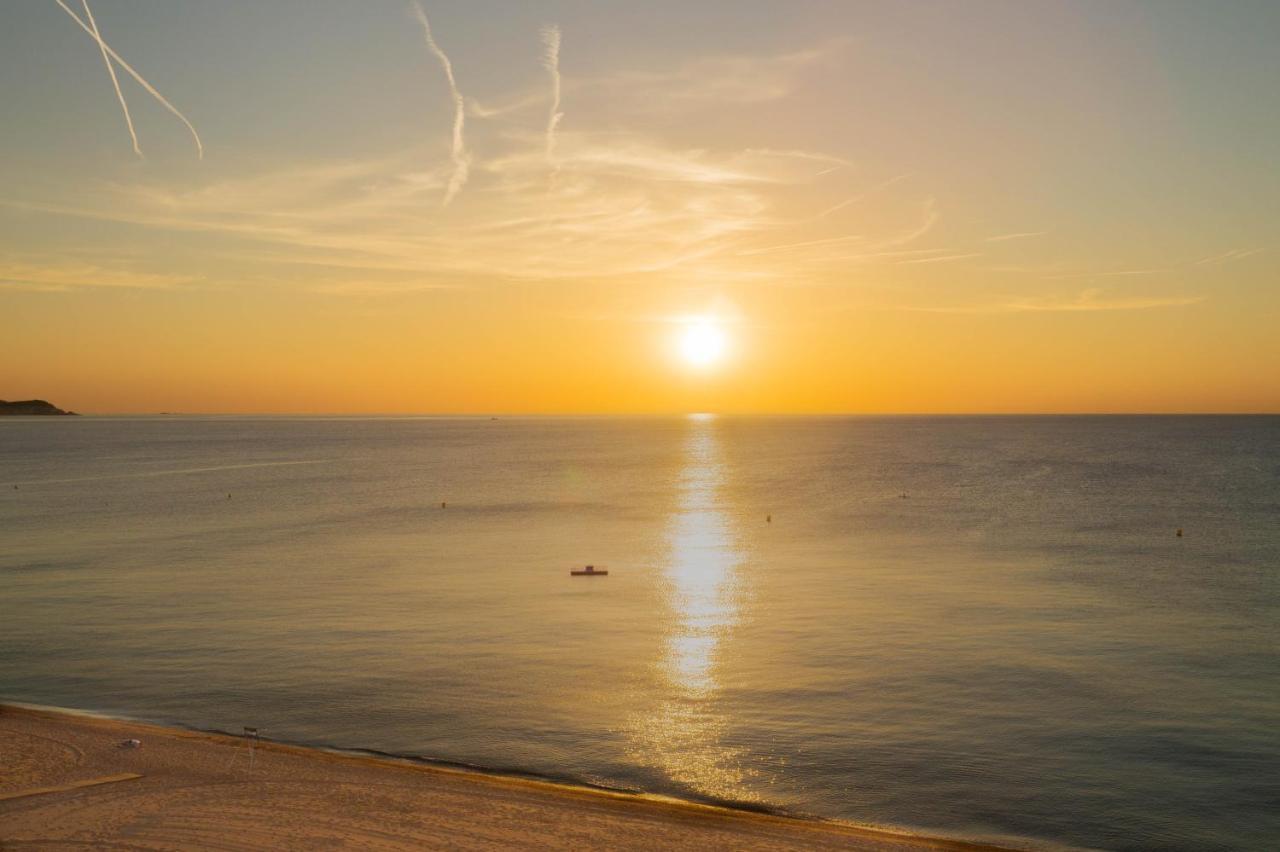 Coconut Beach Boutique Studio Platja d'Aro Luaran gambar